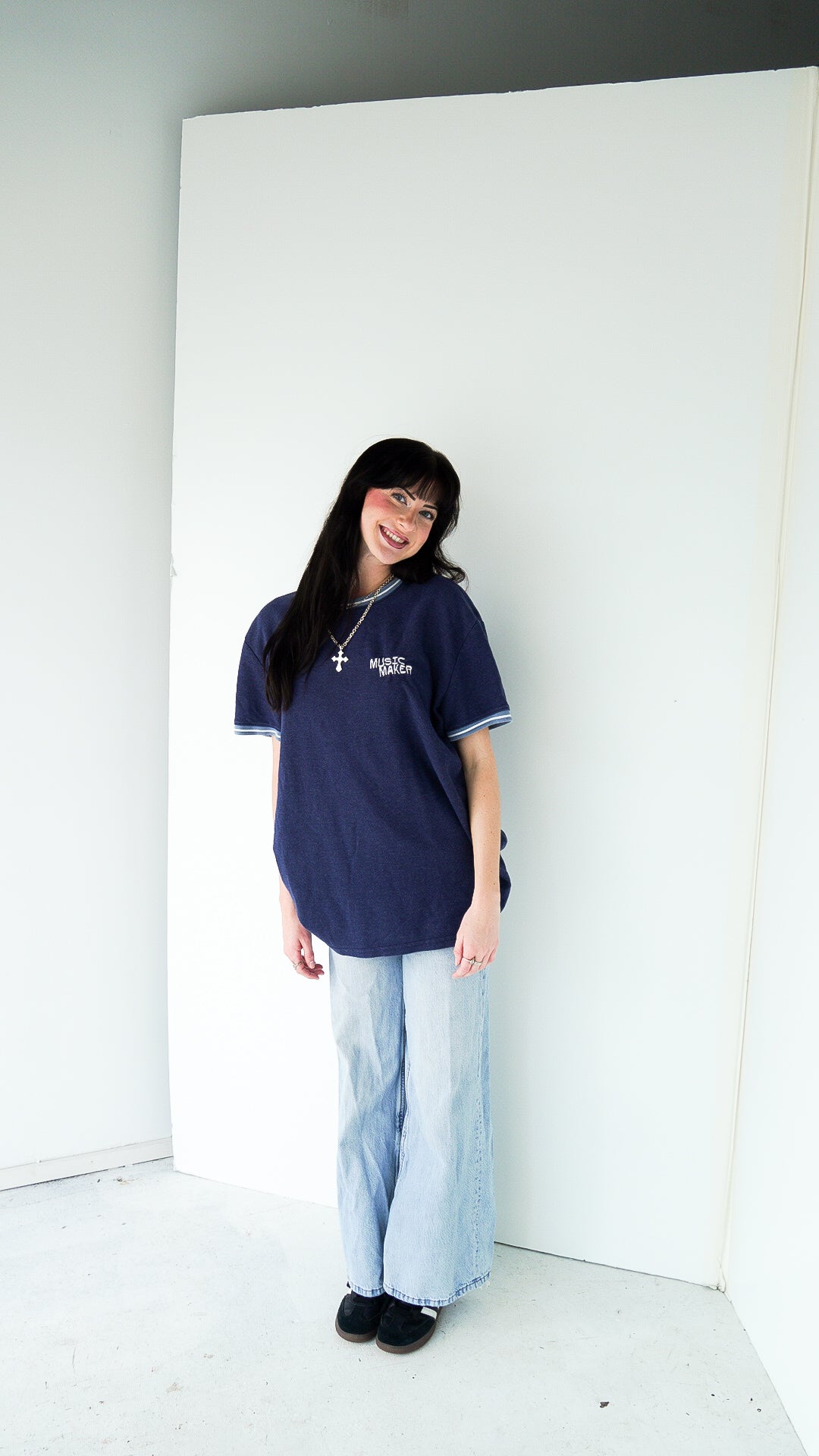 LARGE - GOODFELLOW - MUSIC MAKER SHIRT