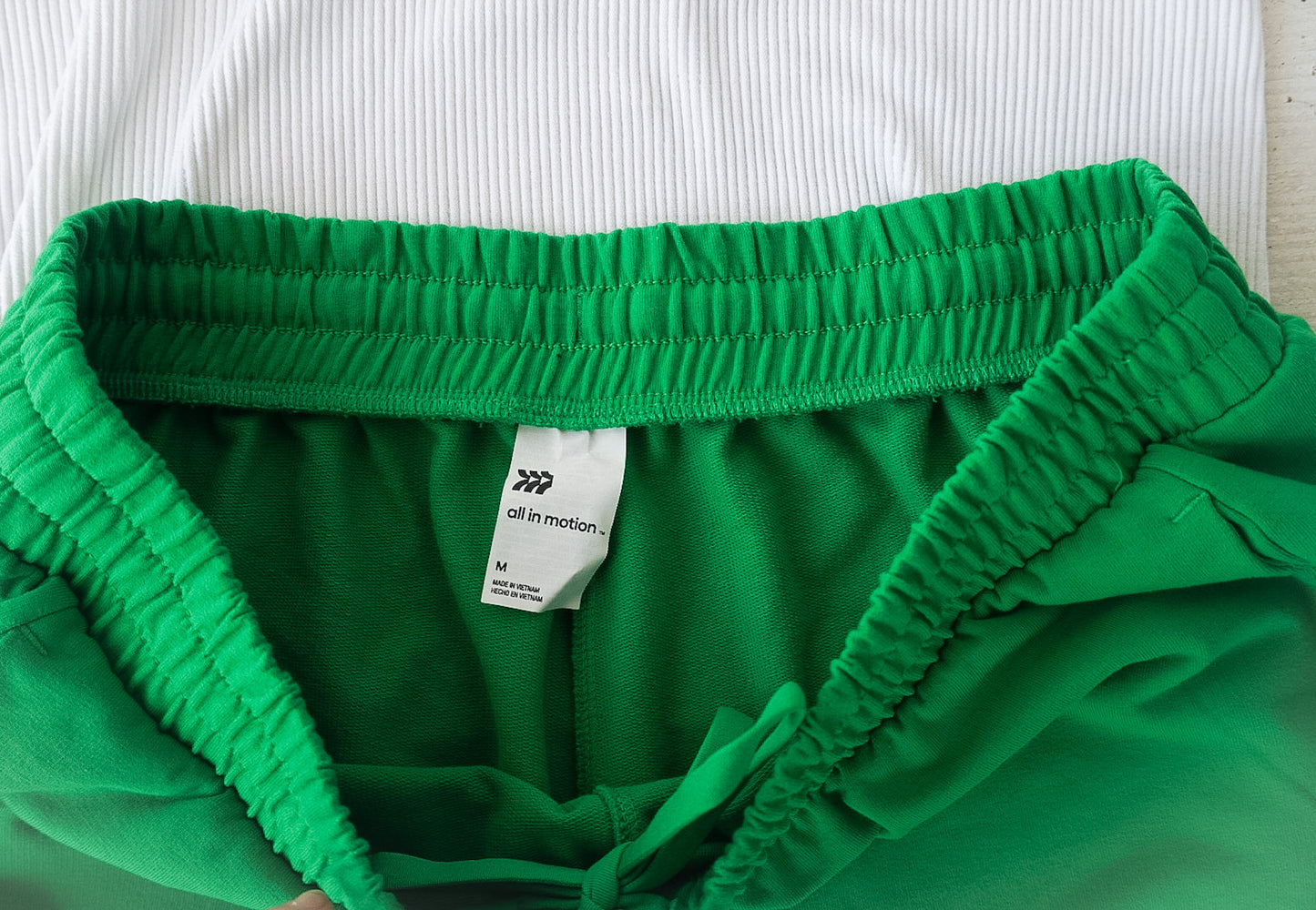 MEDIUM - ALL IN MOTION - GUARD GIRL SHORTS