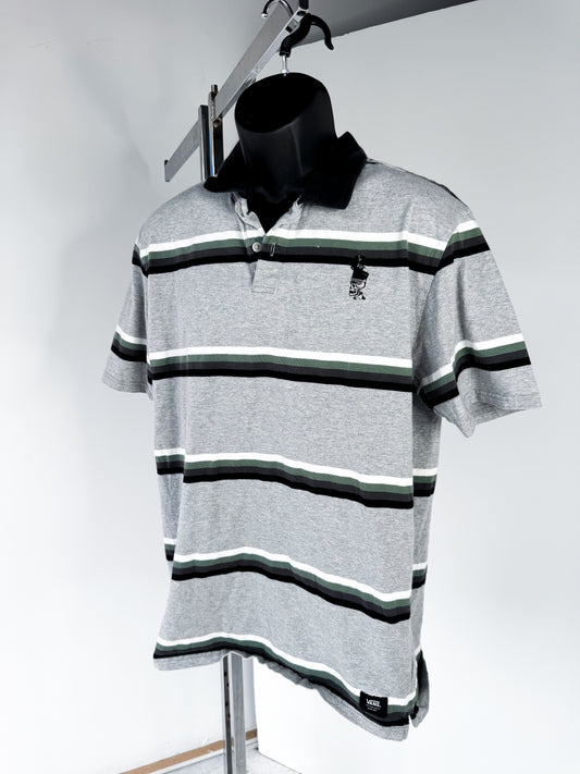 MENS LARGE - VANS - SKELETON SHAKO POCKET DESIGN