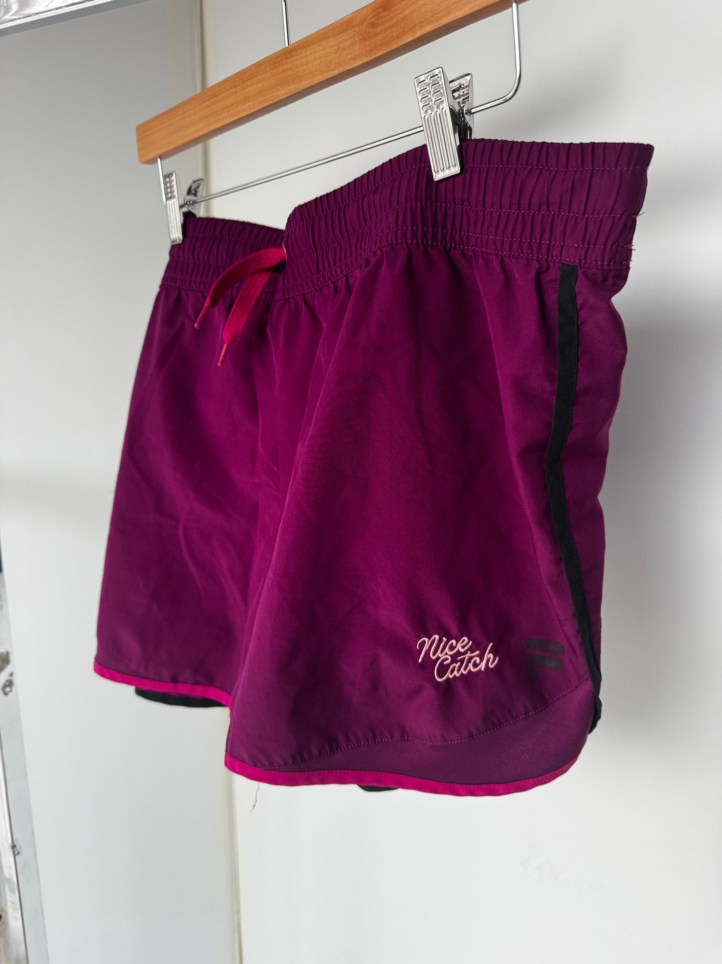 LARGE TO XL - FILA - NICE CATCH SHORTS