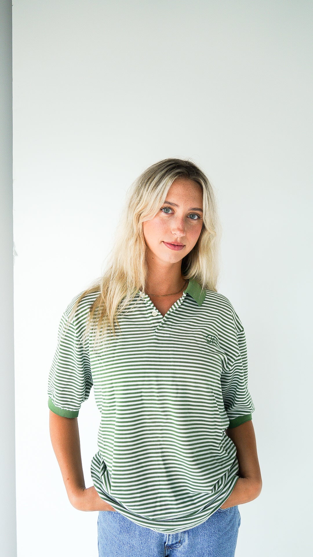 MEDIUM Unisex Polo with Flag Logo Design