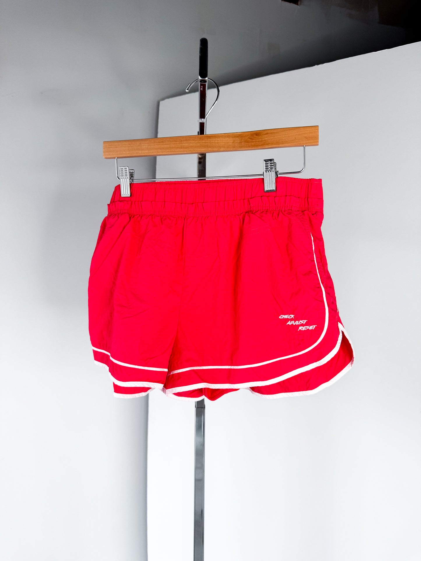 WOMENS LARGE- JOY LAB - CHECK ADJUST RESET SHORTS