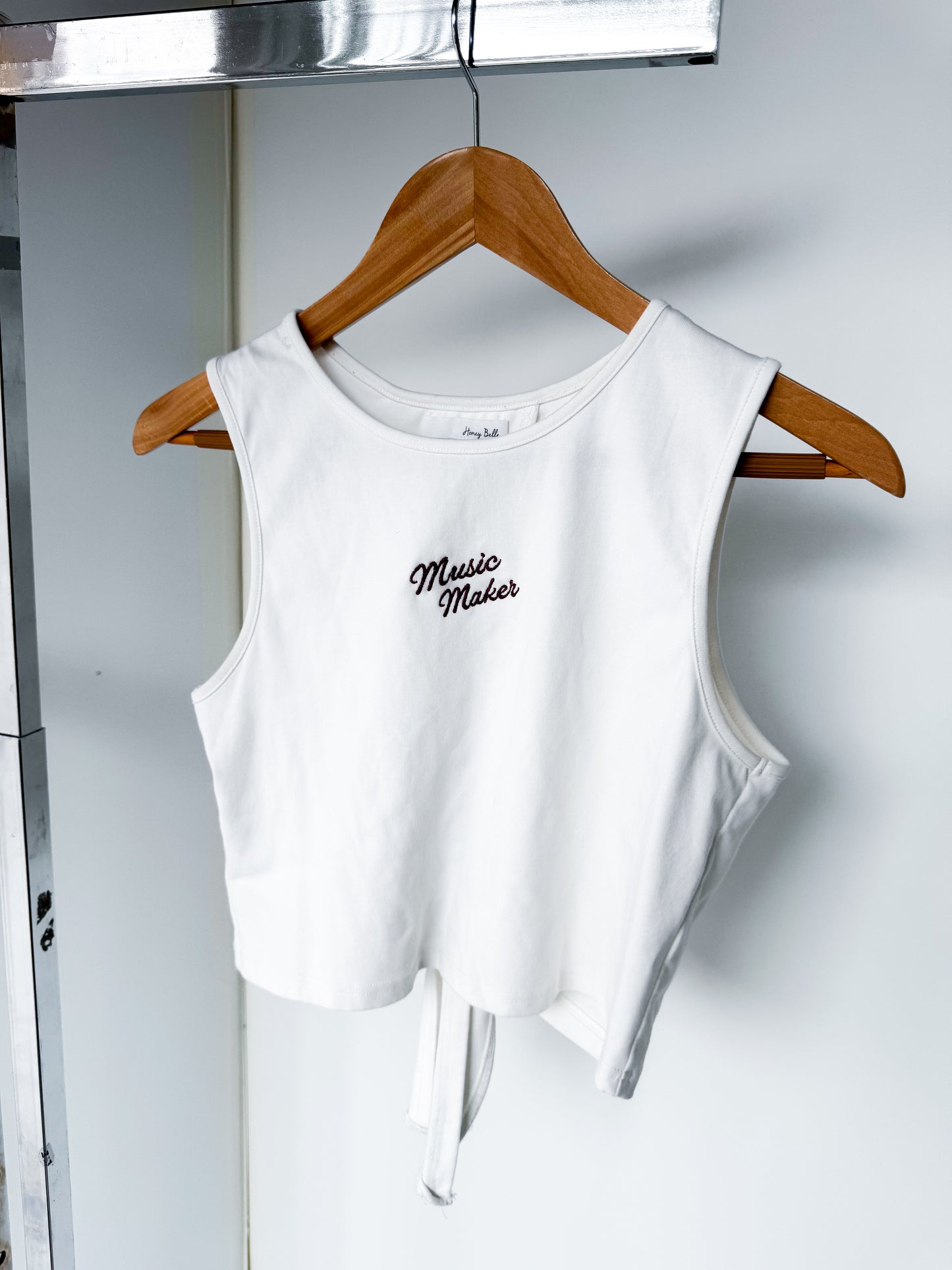 MEDIUM - HONEY BELLE - MUSIC MAKER CROP