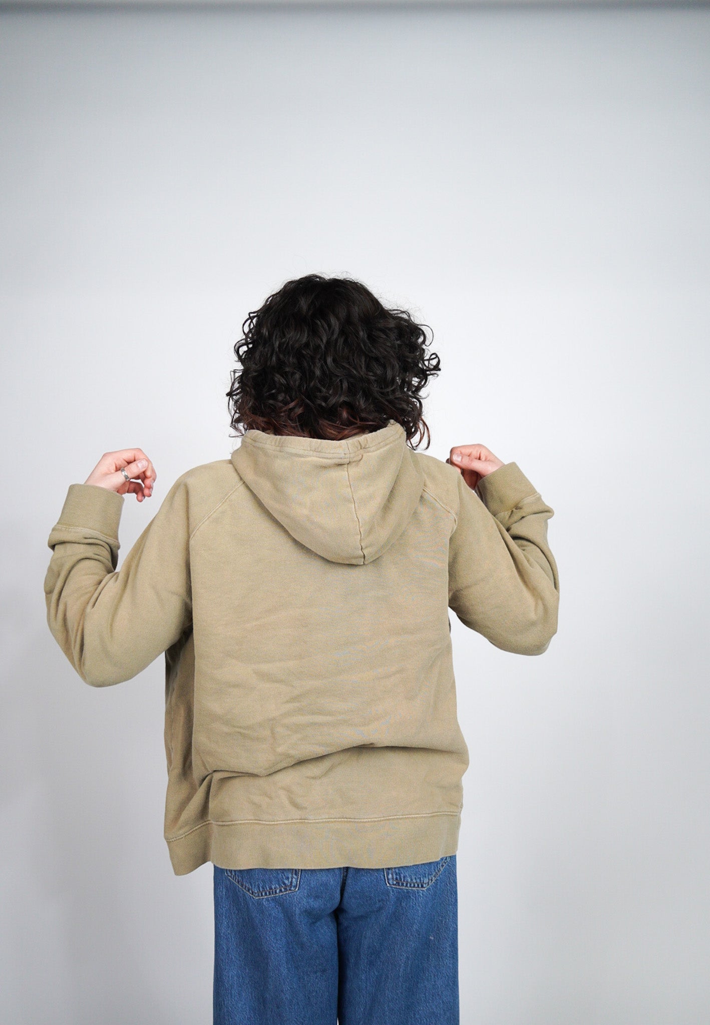 XLARGE -GOODFELLOW- Hoodie with "The World Needs Your Music" design
