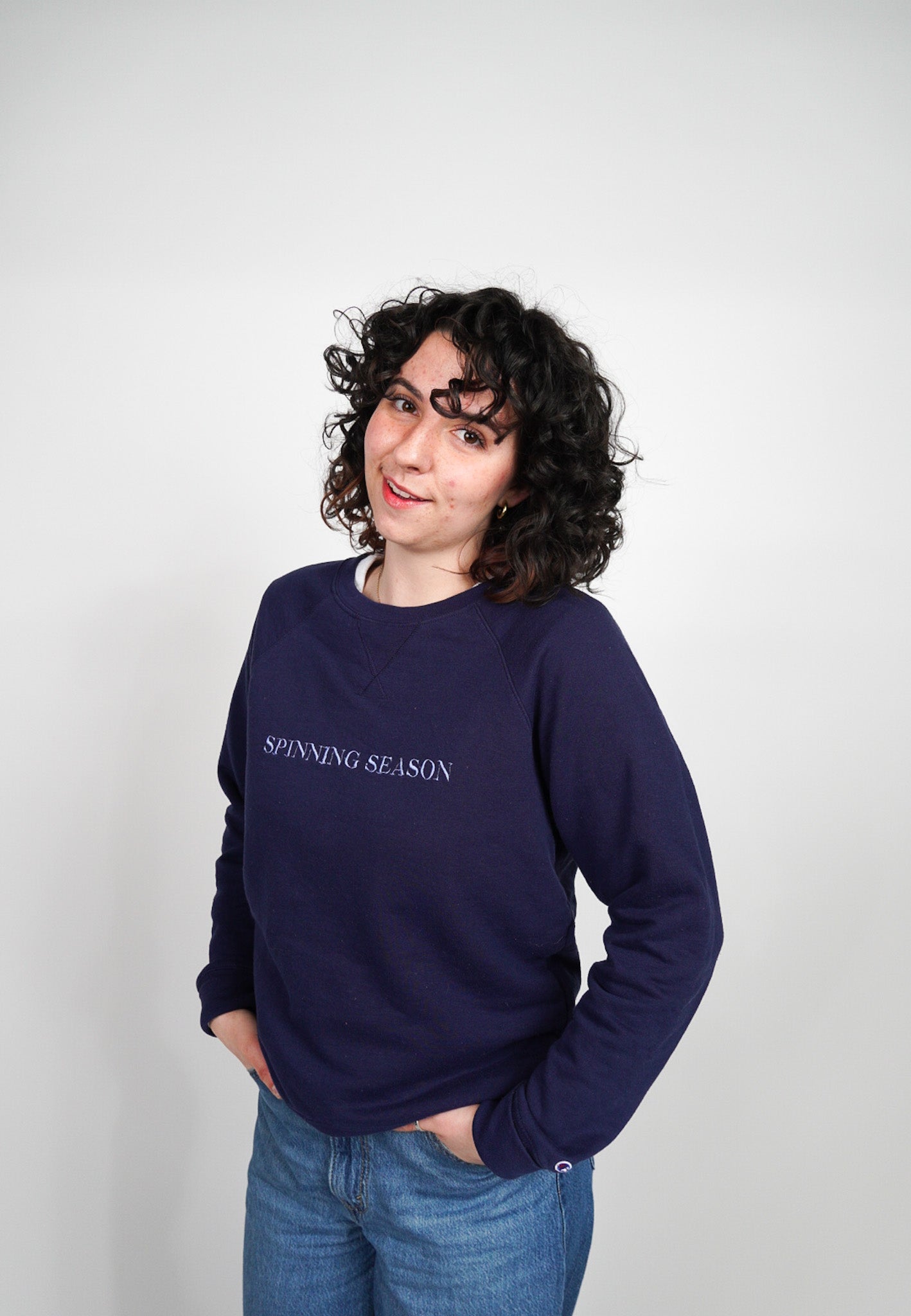 MEDIUM -CHAMPION- Sweatshirt with "Spinning Season" design