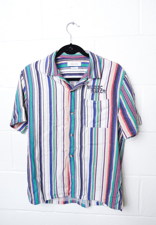 MEDIUM URBAN OUTFITTERS  "Music Maker" Design