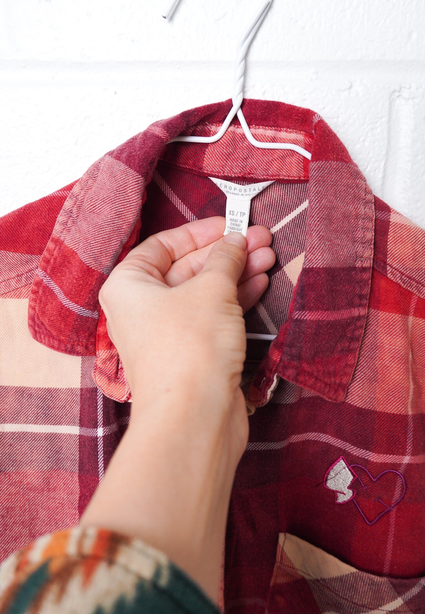 XSMALL AEROPOSTALE sleeveless button up with Flag Design