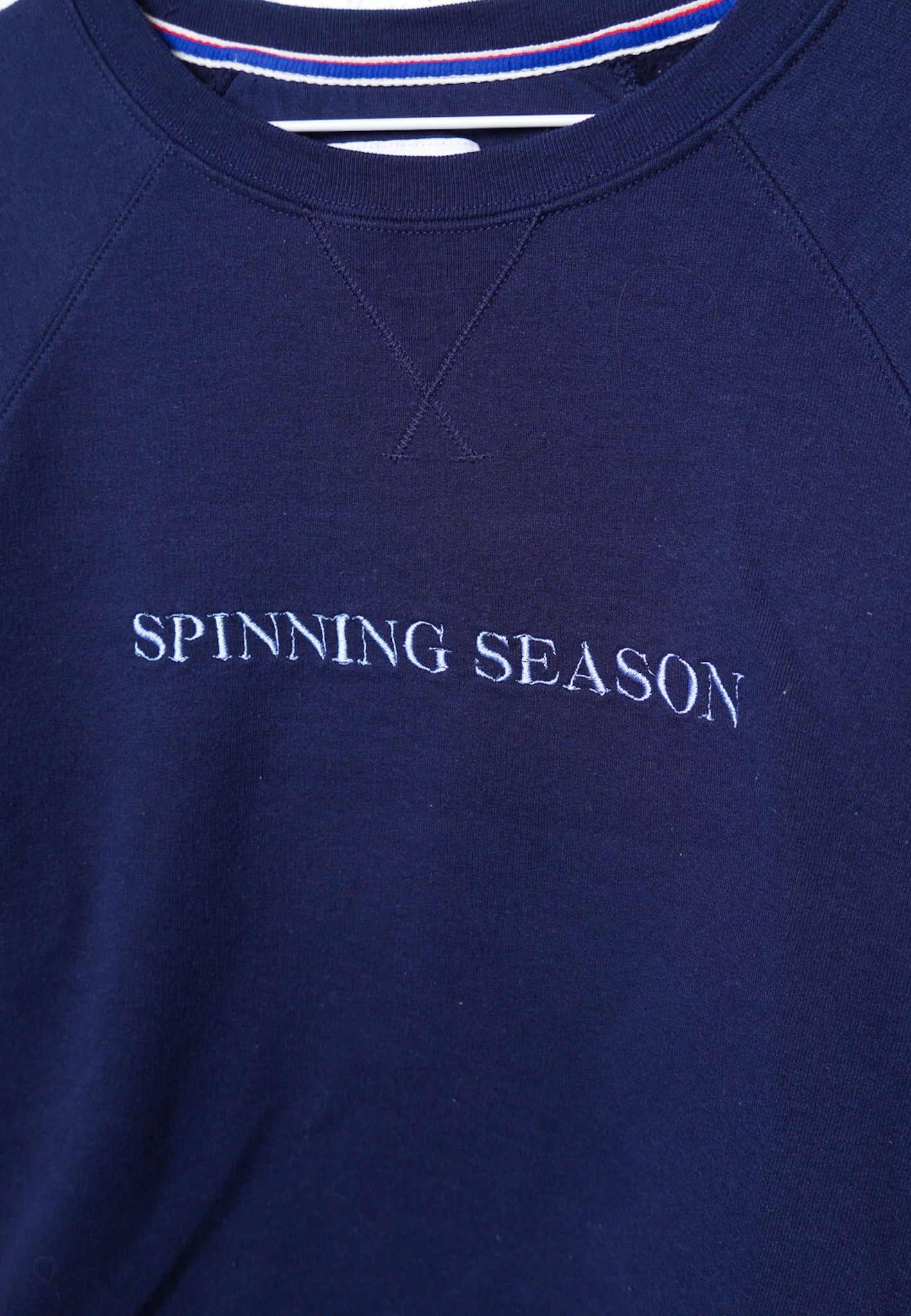 MEDIUM -CHAMPION- Sweatshirt with "Spinning Season" design
