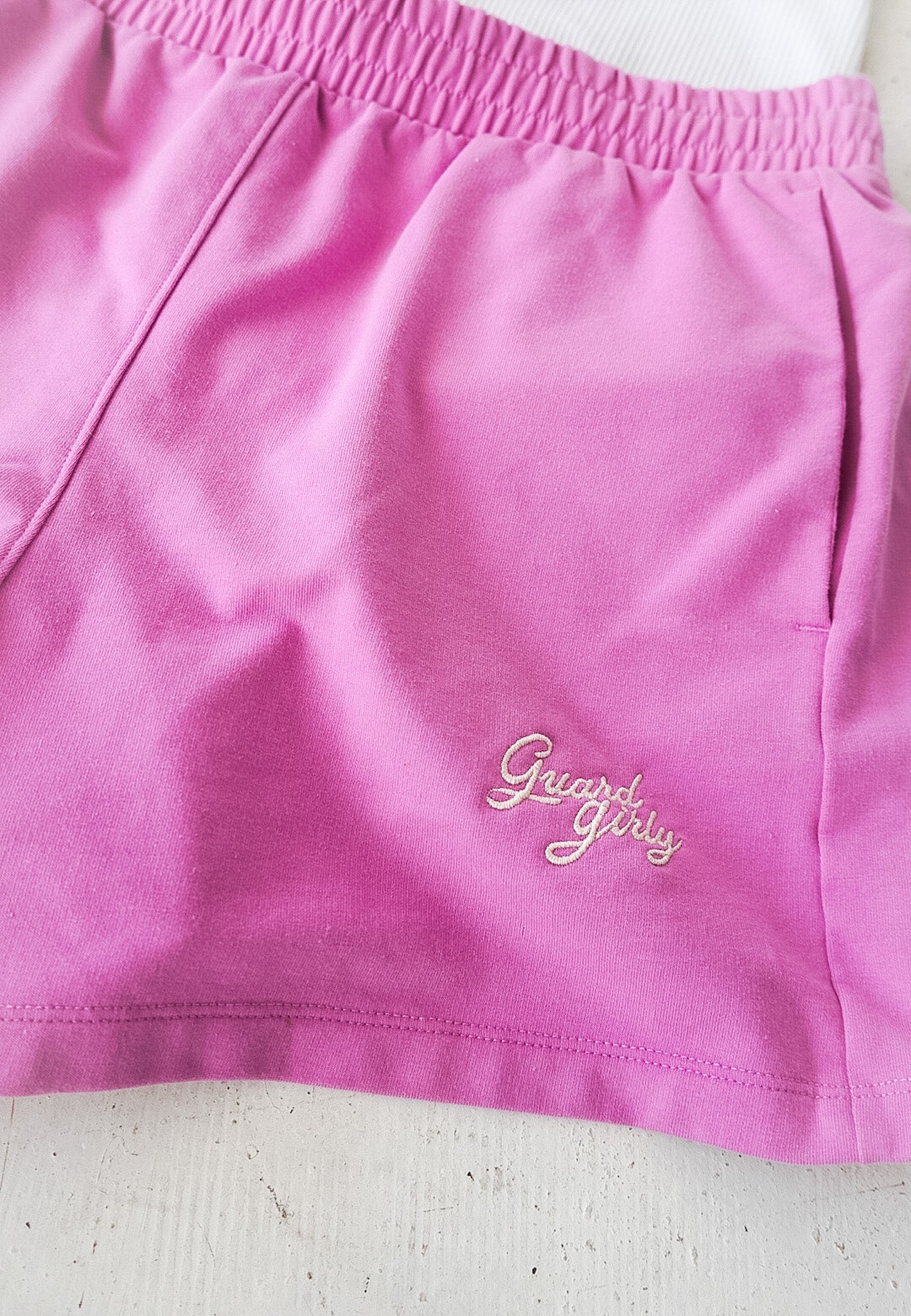 MEDIUM - ALL IN MOTION - GUARD GIRL SHORTS