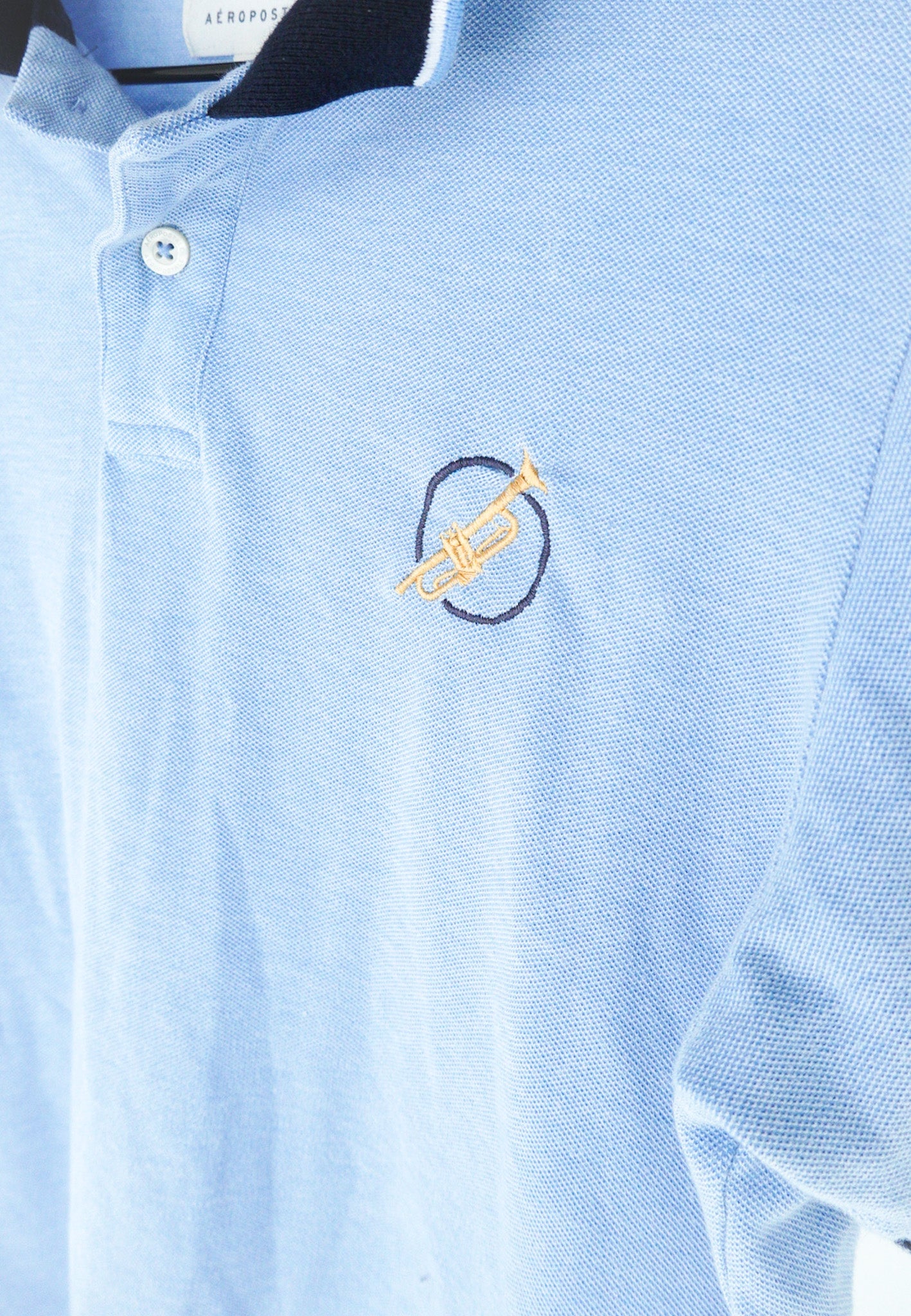 LARGE - AEROPOSTALE - TRUMPET POLO