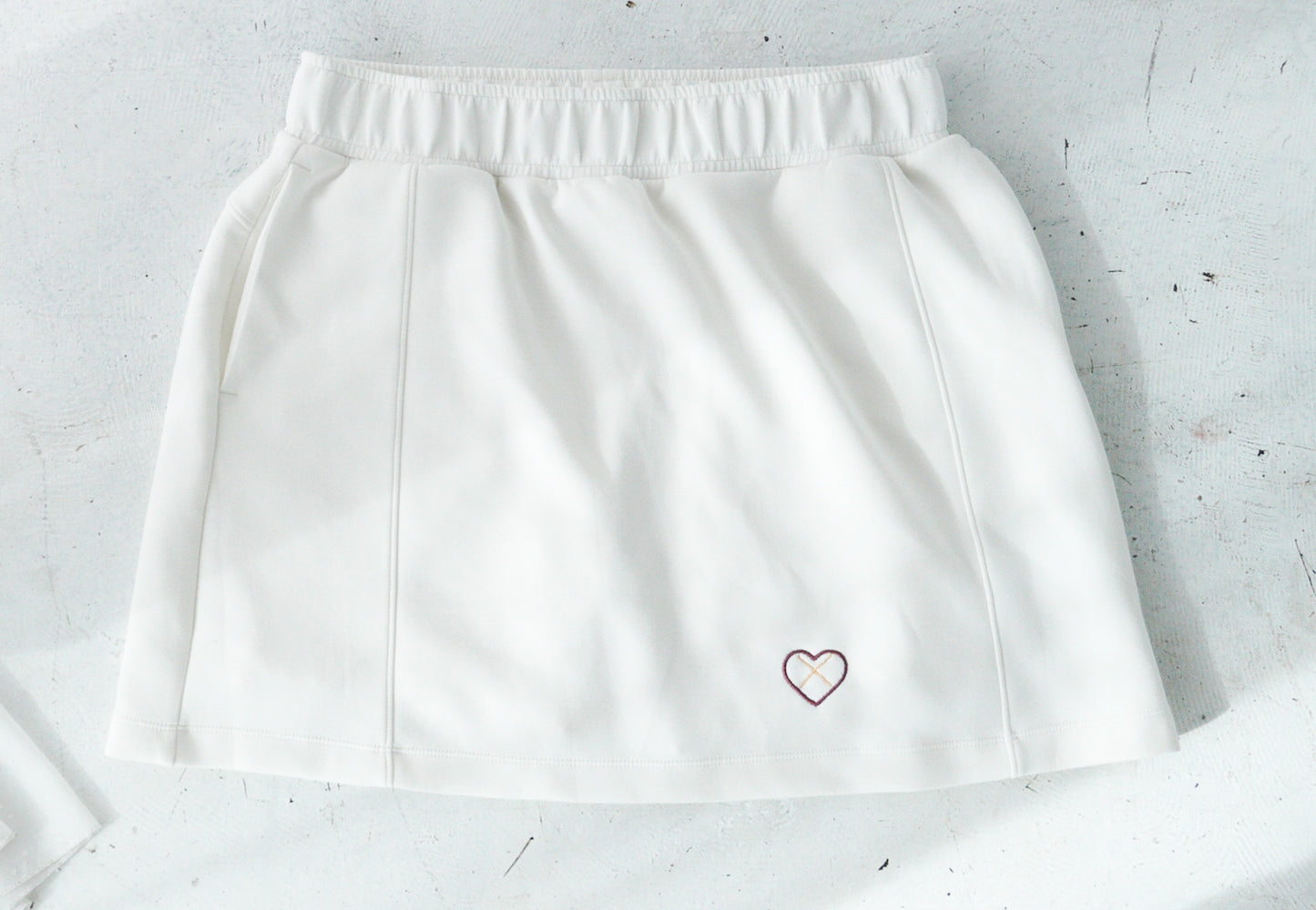 LARGE -  - DRUM STICK HEART SKIRT