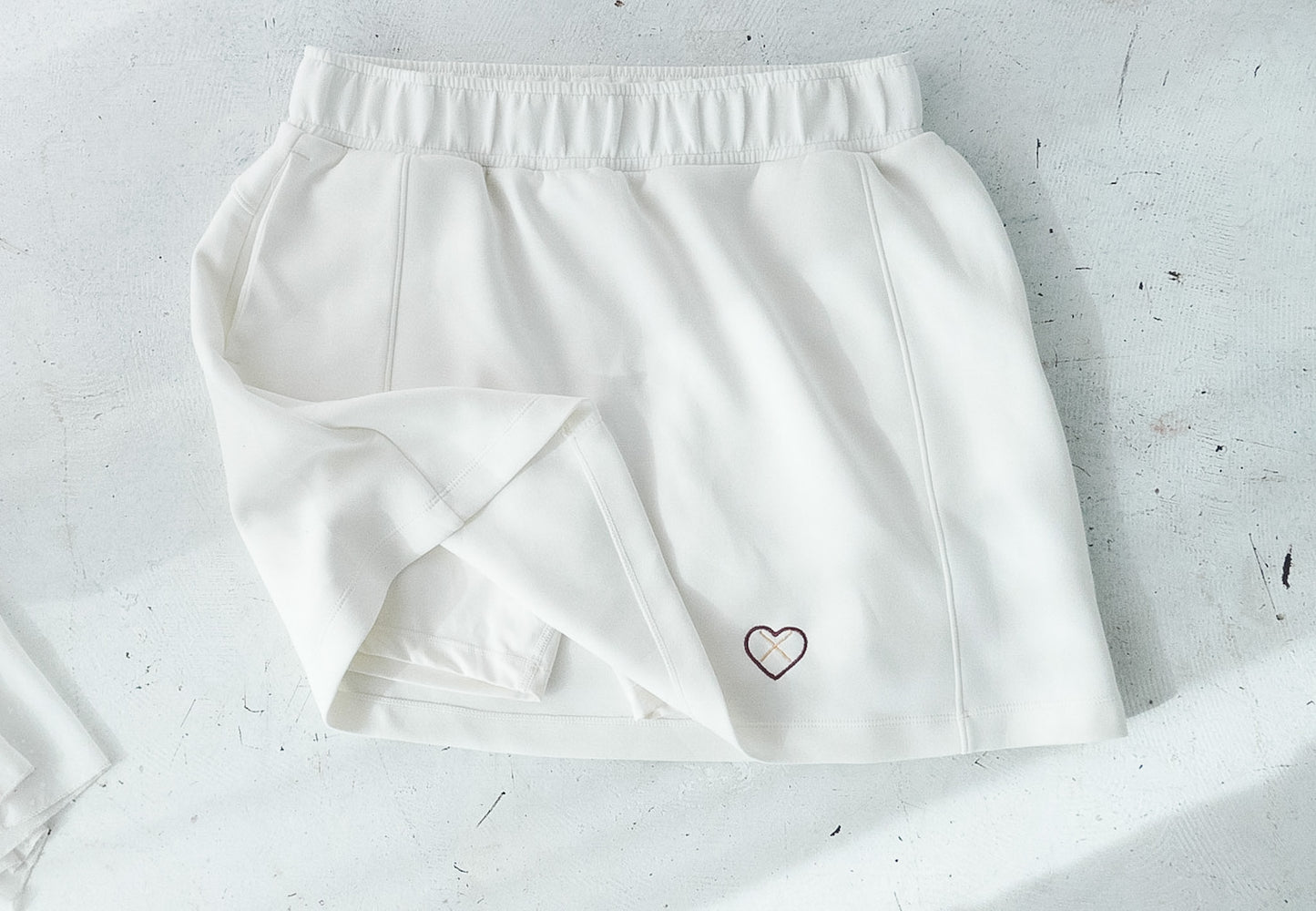 LARGE -  - DRUM STICK HEART SKIRT