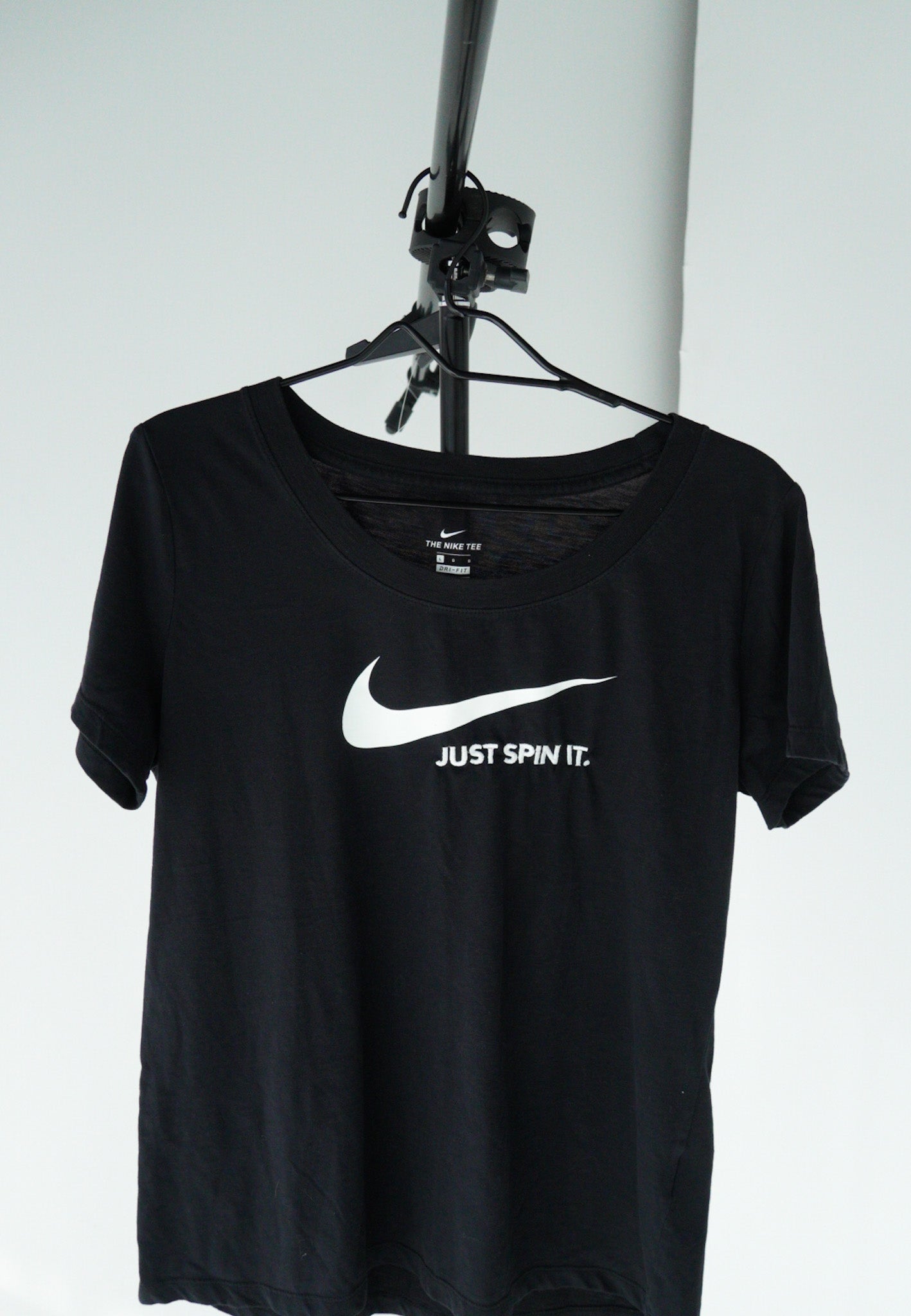LARGE - NIKE - JUST SPIN IT ATHLETIC TEE
