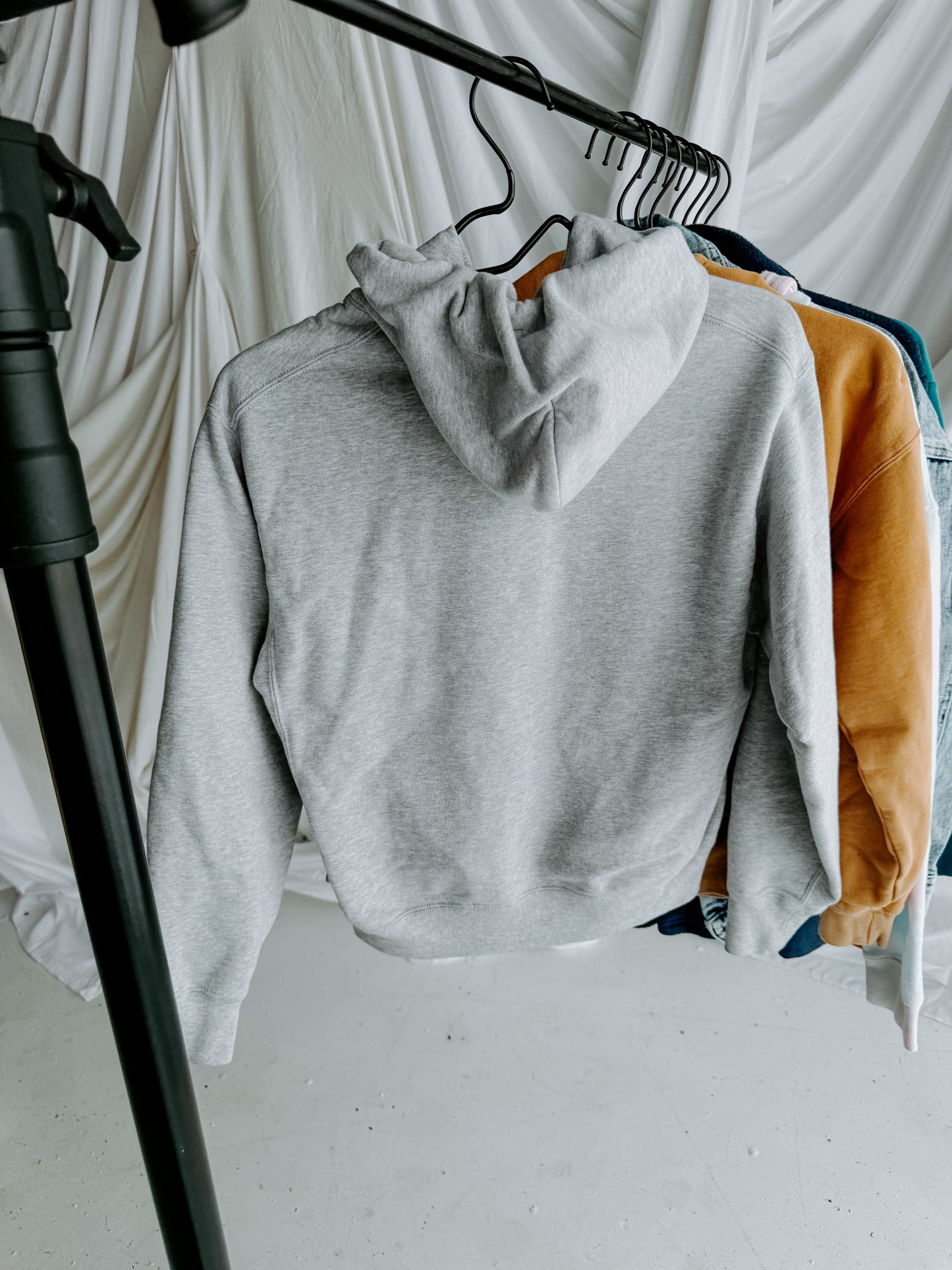 X-SMALL -UNIQLO- Grey "Just Keep Spinning" Hoodie