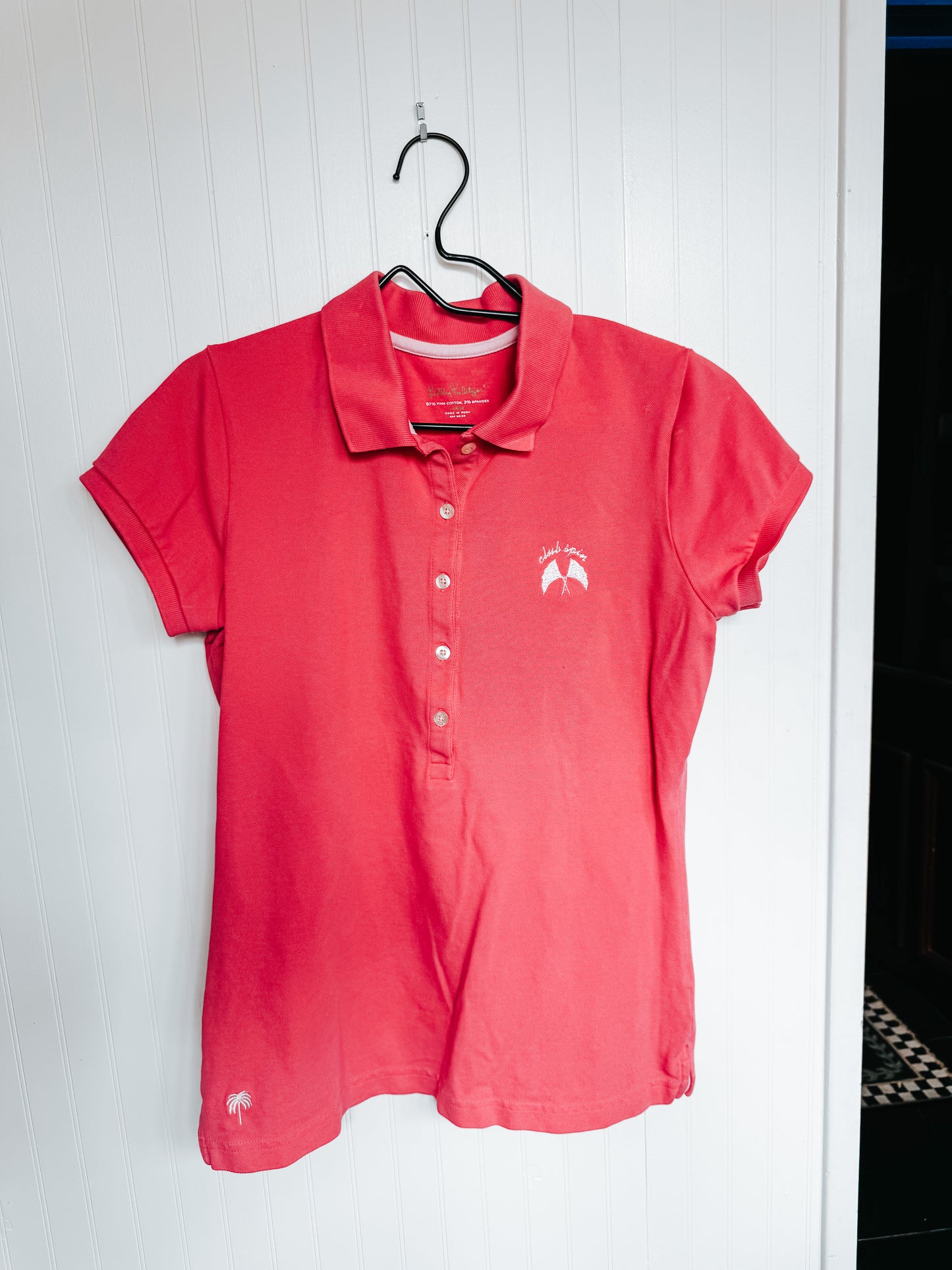 LARGE -LILY PULITZER-  Polo with pocket area Flag Logo design