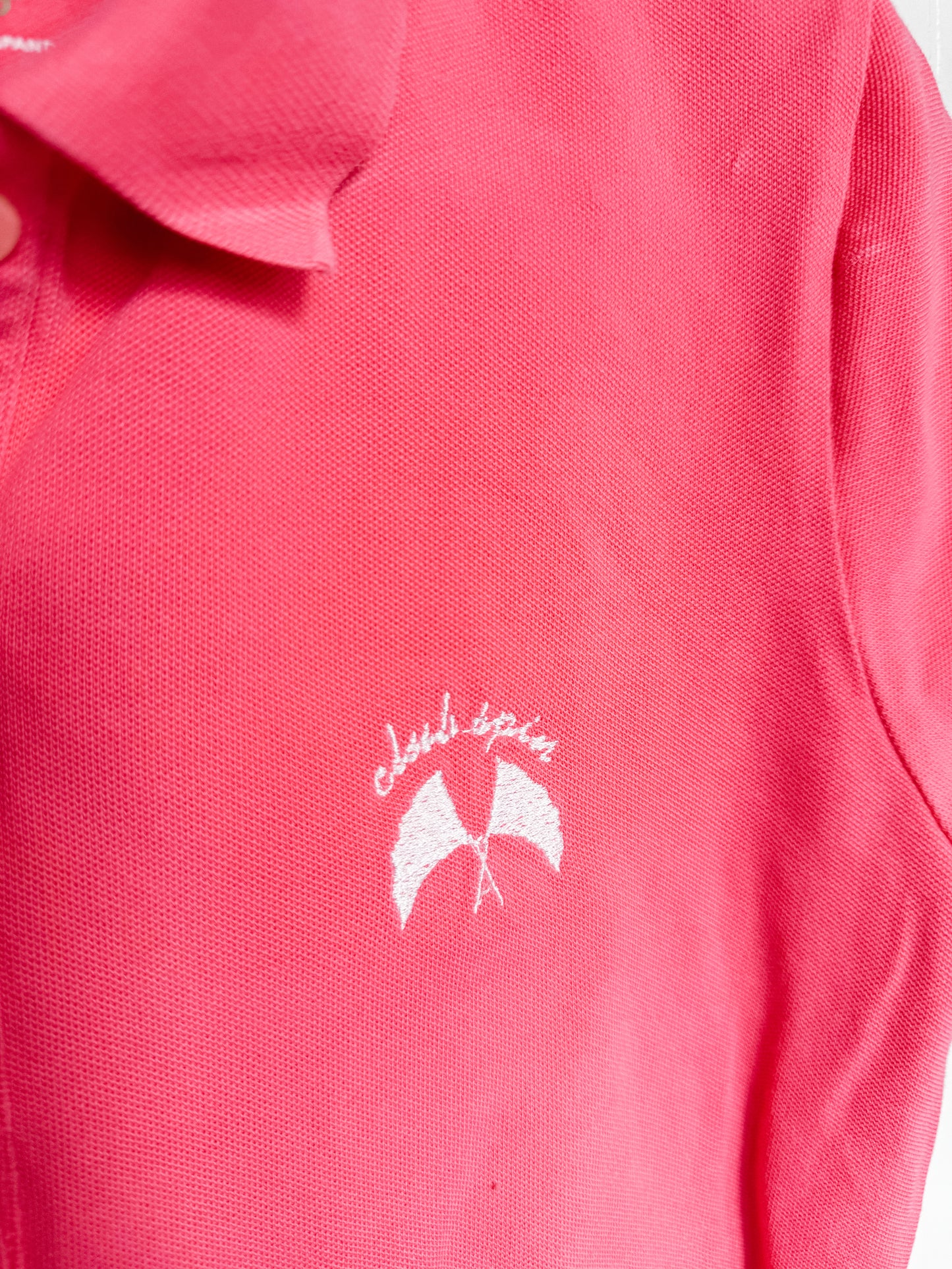 LARGE -LILY PULITZER-  Polo with pocket area Flag Logo design