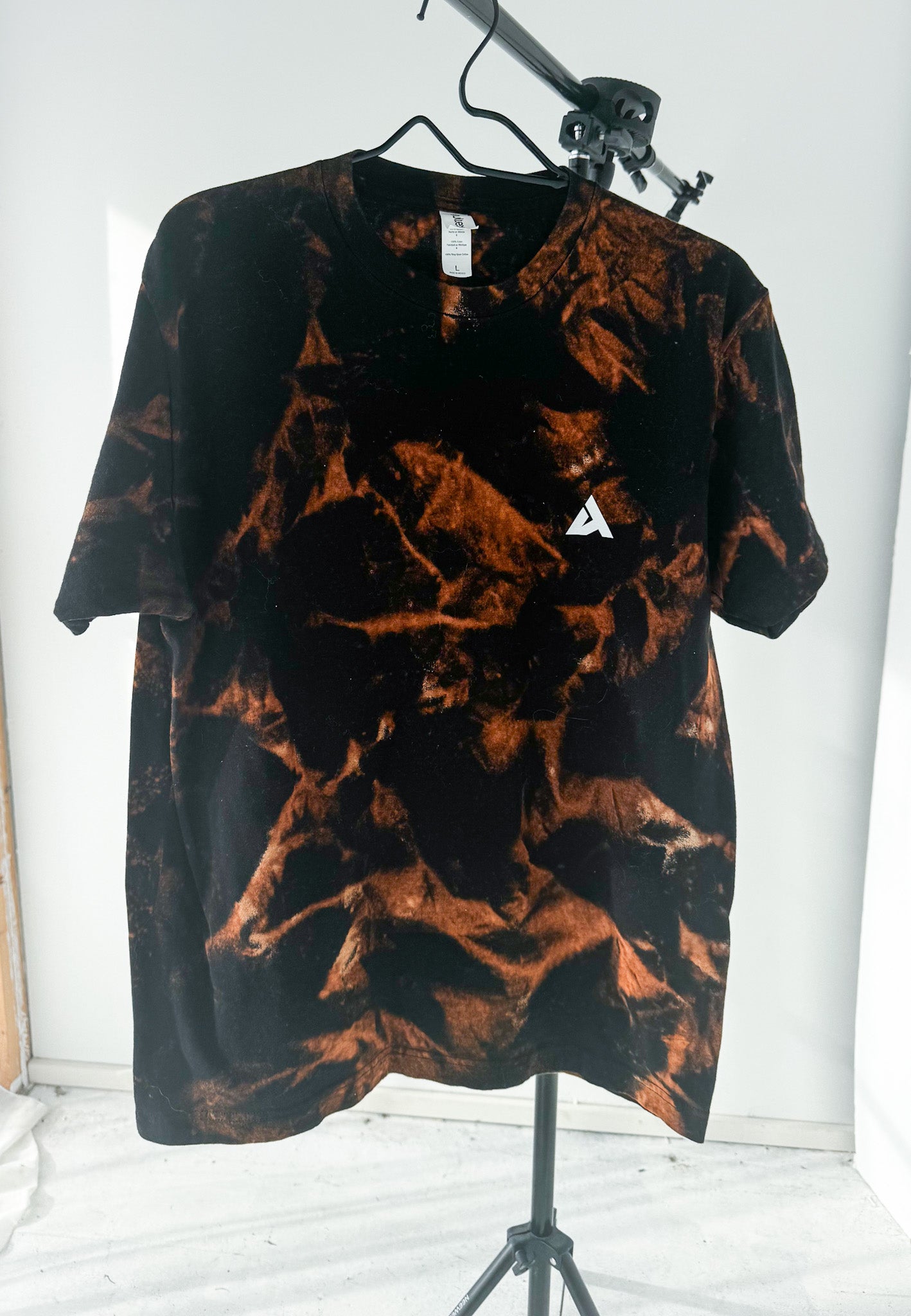 AUDIO THEATER BLACK DYED TEE