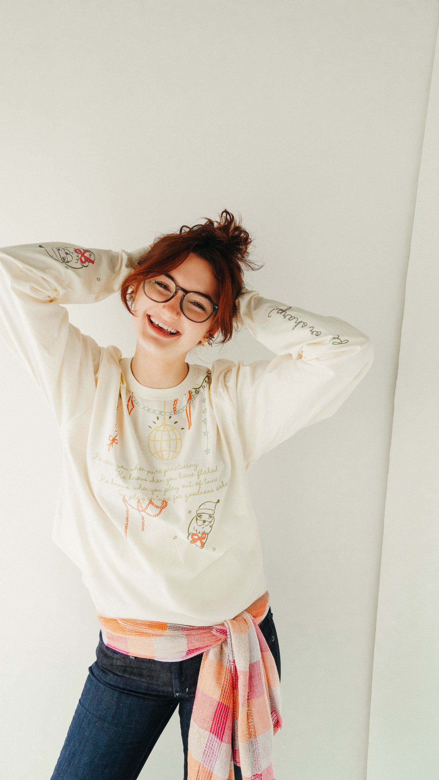 PLAY IN TUNE CHRISTMAS GARLAND LONG SLEEVE TSHIRT