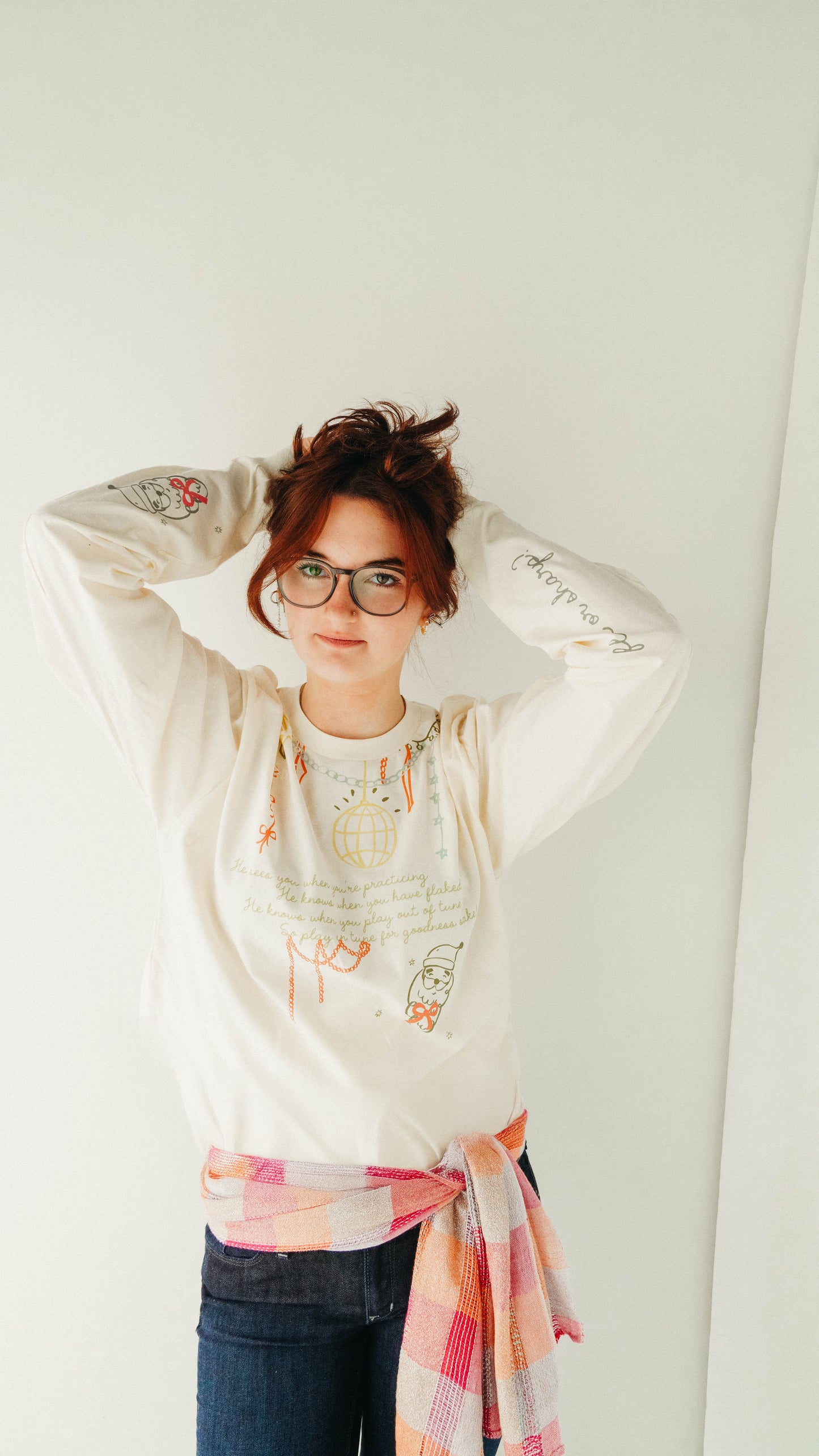 PLAY IN TUNE CHRISTMAS GARLAND LONG SLEEVE TSHIRT