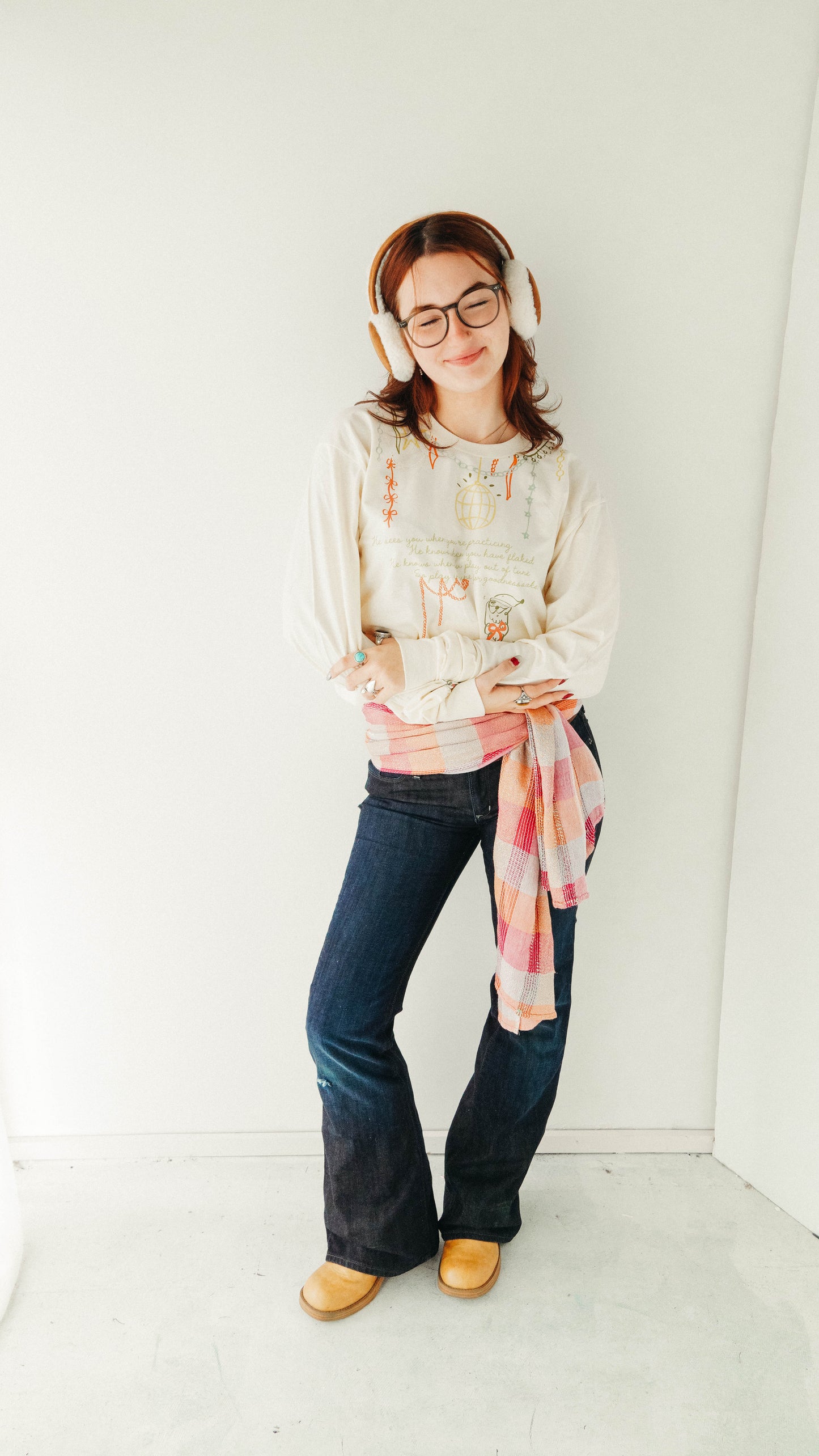 PLAY IN TUNE CHRISTMAS GARLAND LONG SLEEVE TSHIRT