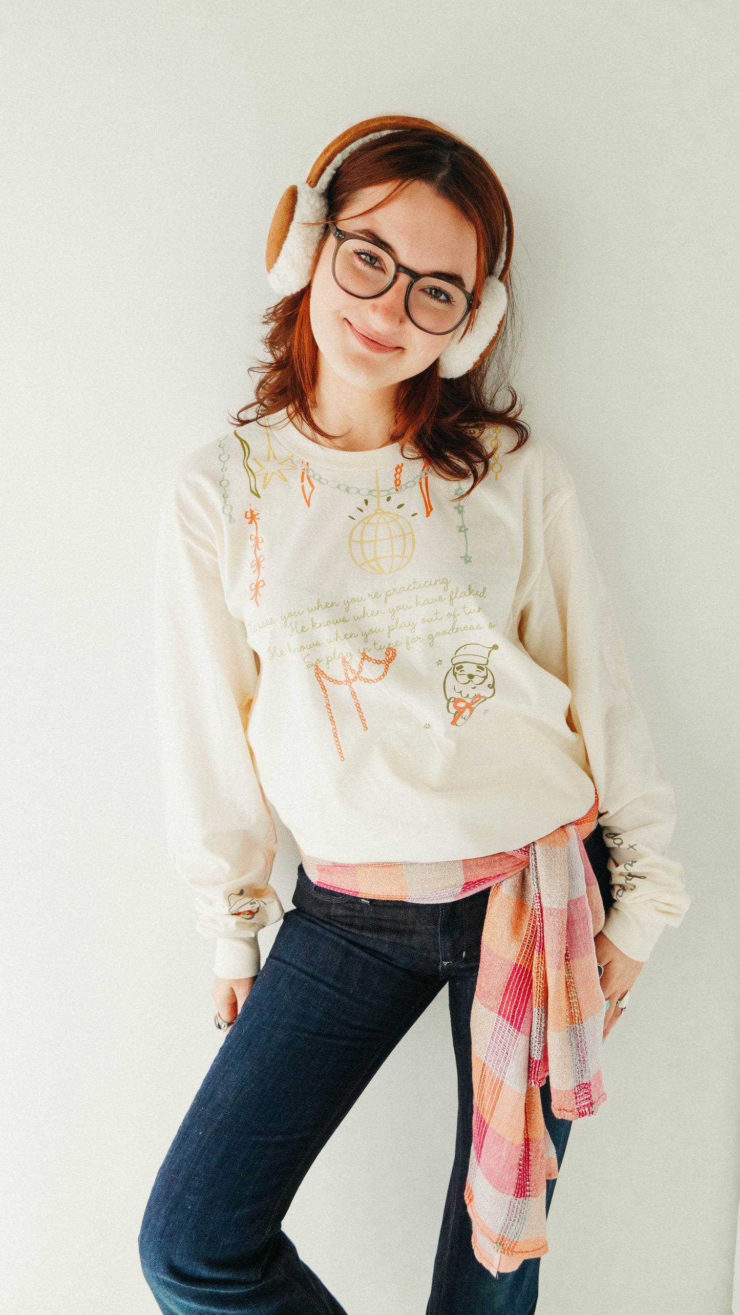 PLAY IN TUNE CHRISTMAS GARLAND LONG SLEEVE TSHIRT